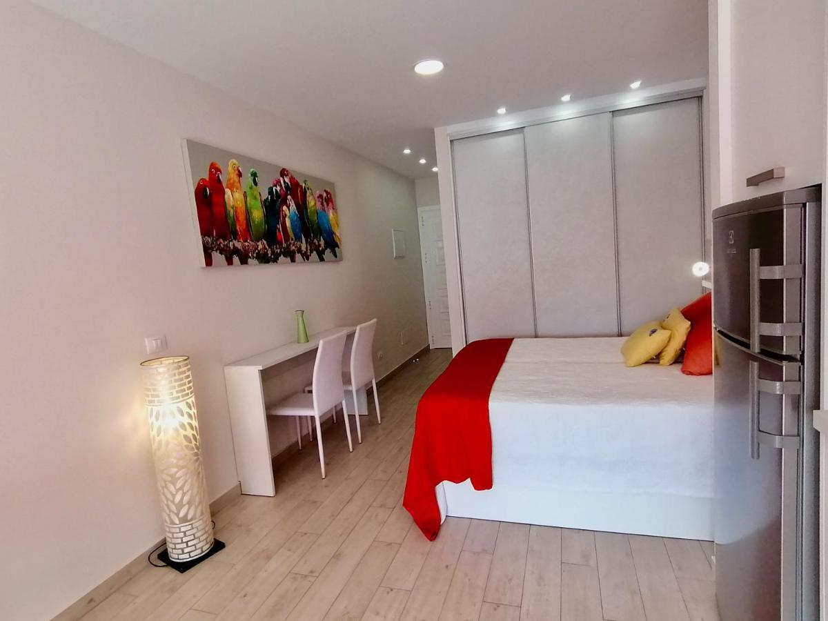 Sun & View Holiday Home Лос Кристианос Экстерьер фото