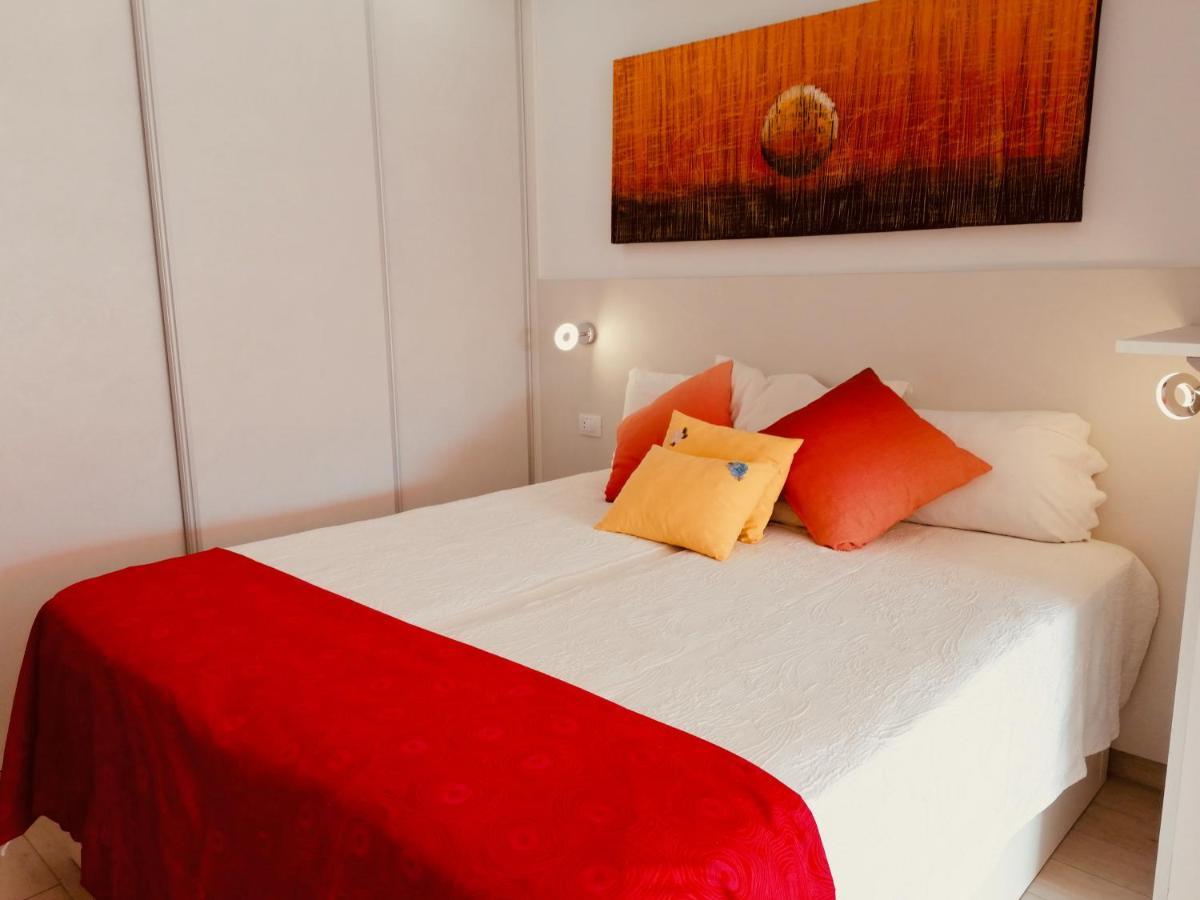 Sun & View Holiday Home Лос Кристианос Экстерьер фото